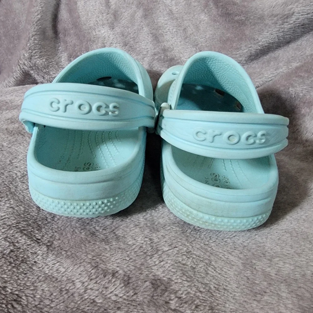 Crocs Classic Clog Kids Size C12 Blue Good Jibbitz Charms Arctic Water Friendly